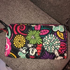 Vera Bradley, Mickey and Minnie Mouse, wristlet